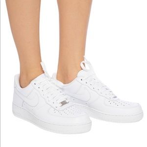 NEW 💝 Nike Air Force 1 ‘07 Sneakers Size 8.5